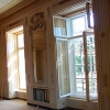Villa Rothschild Innenansicht 8-fluegliges Fenster.jpg